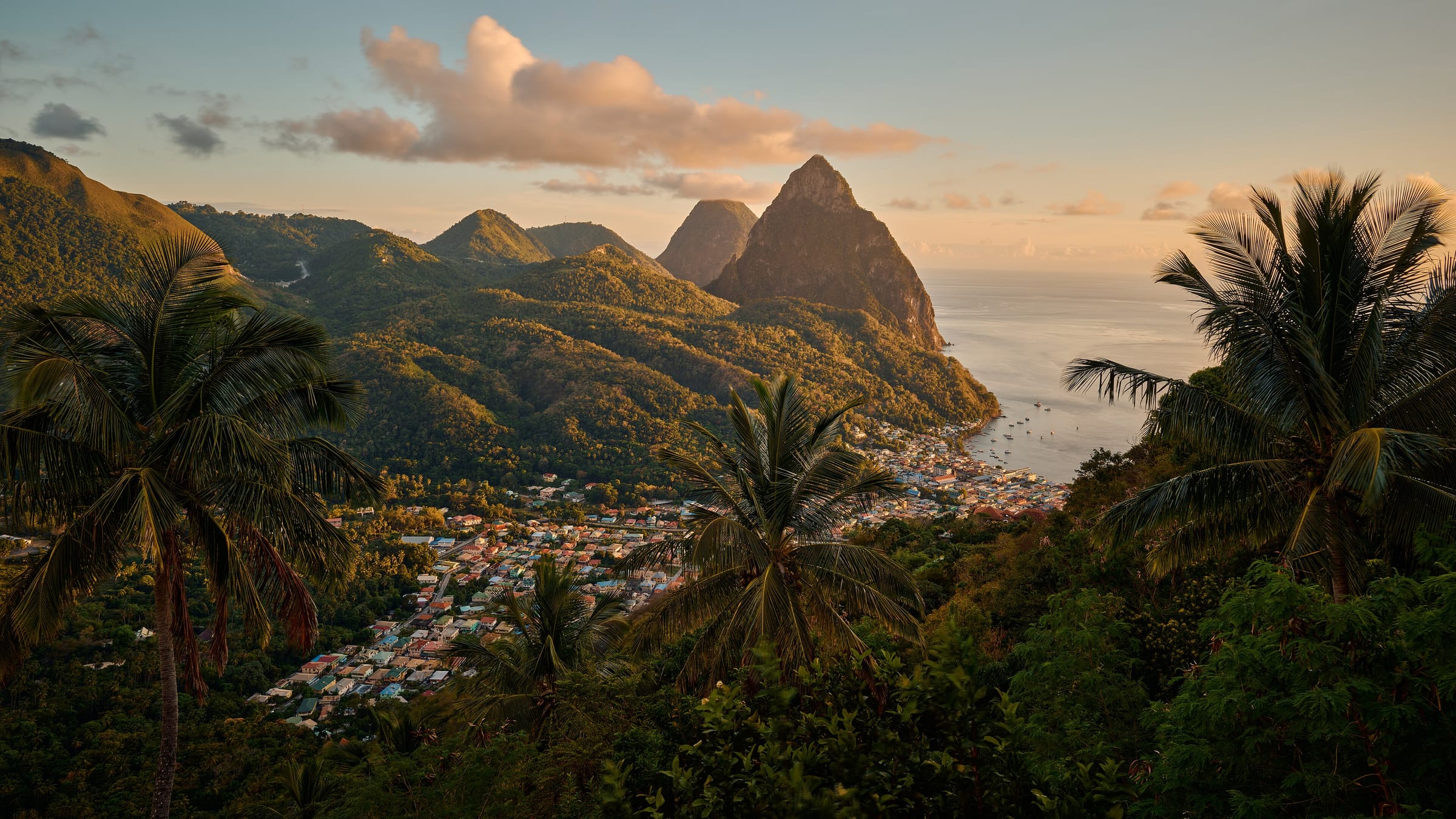 St Lucia: destination picture for StLucia.co.uk